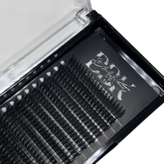 ANIME SPIKES LASH TRAY