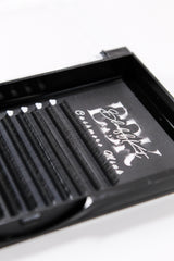 BOTTOMS UP LASH TRAY